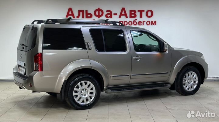 Nissan Pathfinder 3.0 AT, 2010, 179 000 км