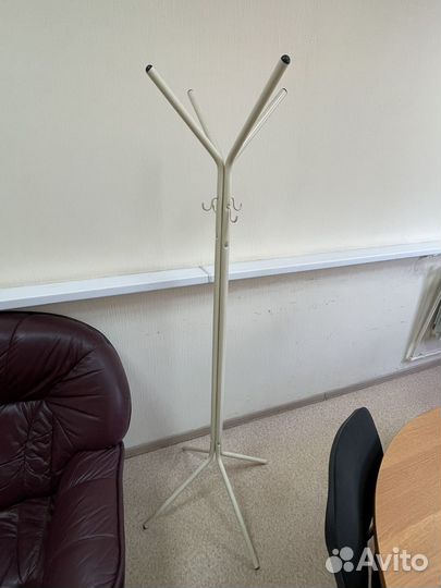 Вешалка напольная