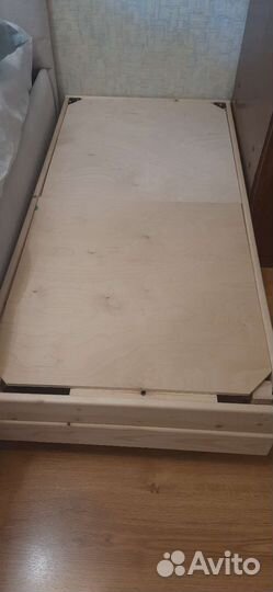 Детская кровать Монтессори самодельная