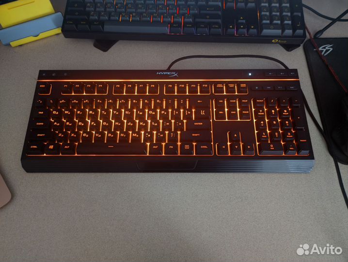 Игровая клавиатура HyperX