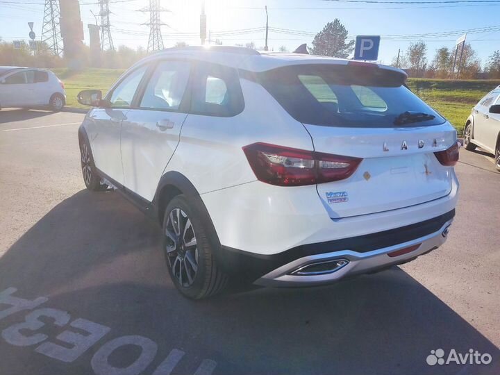 LADA Vesta Cross 1.8 CVT, 2024