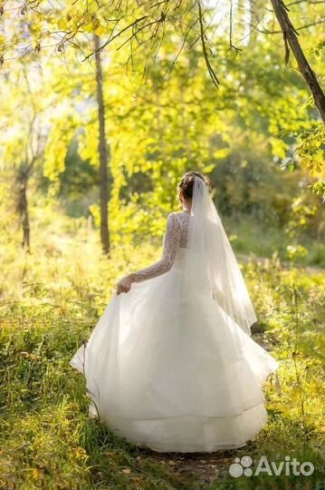 Свадебное платье и фата