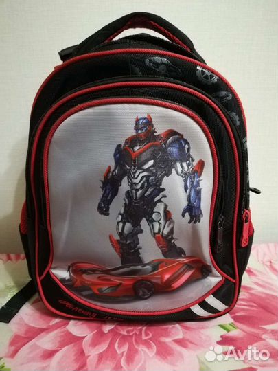 Рюкзак школьный