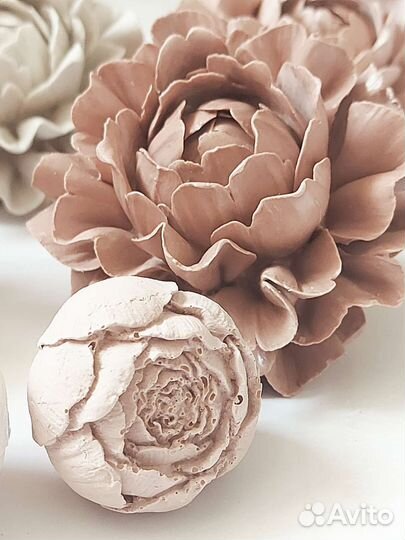 Цветы из гипса декор интерьера