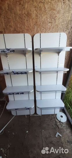 Книжные полки