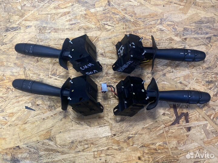 Подрулевой переключатель Renault Clio symbol