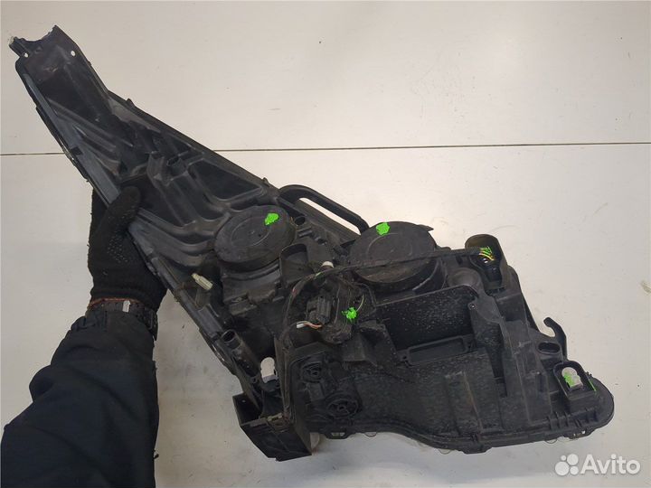 Фара (передняя) Peugeot 5008, 2010