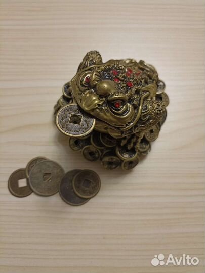 Украшение, лягушка