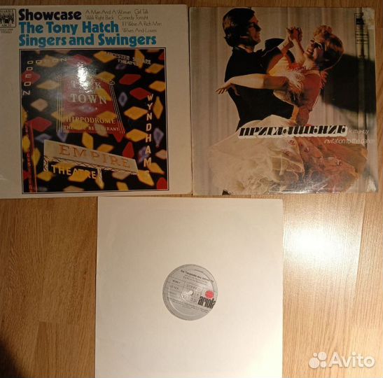 Tony Hatch Singers And Swingers lp