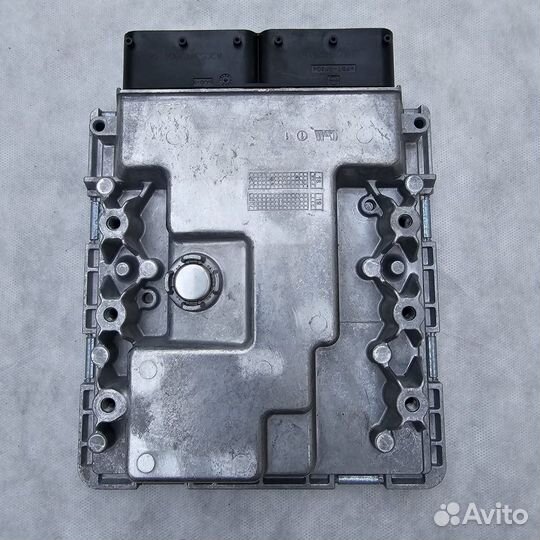 Блок управления двигателем Porsche 911 991 DME