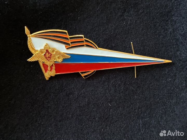 Значки на берет