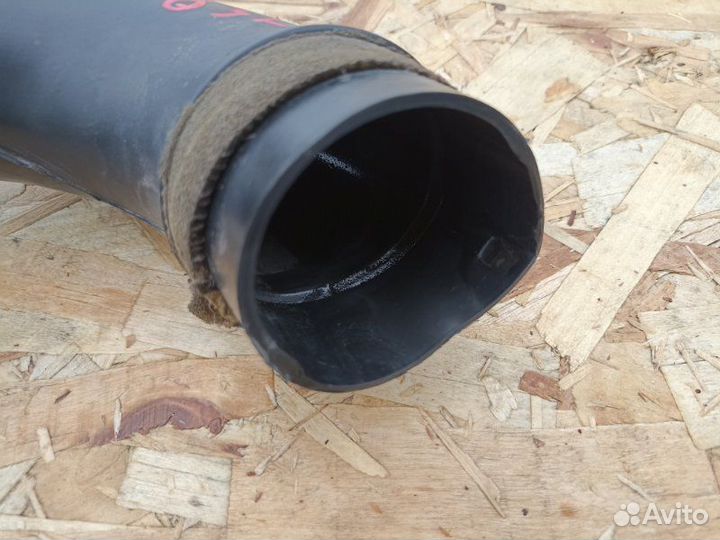 Патрубок воздушного фильтра Toyota Avensis ZZT251