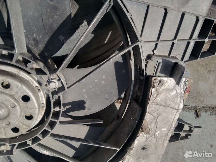 Вентилятор охлаждения Renault Kangoo 2