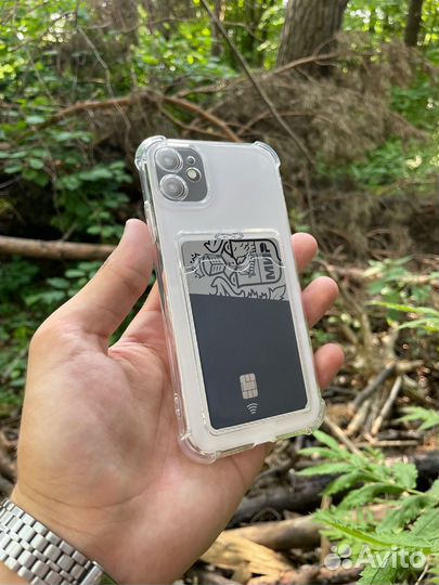 Чехол на iPhone с карманом для карты