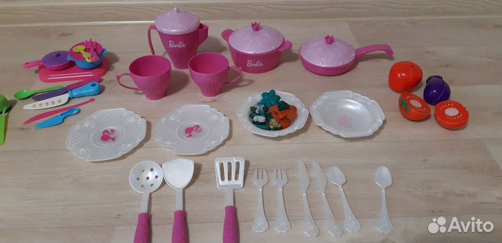 Посудка Barbie