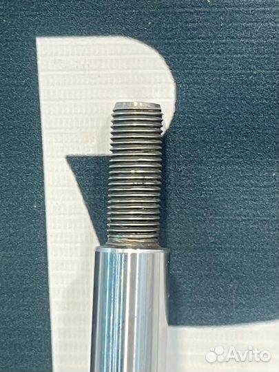 Амортизатор передний левый Chevrolet Aveo T300