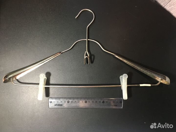 Вешалка металлическая винтаж СССР с зажимами