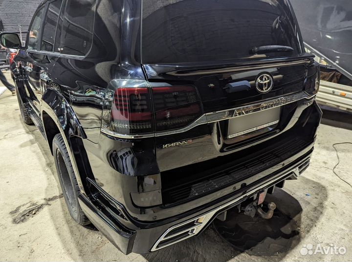 Фонари задние стопы Toyota Land Cruiser 200