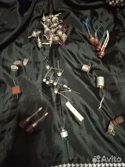 Транзисторы. Радиодетали