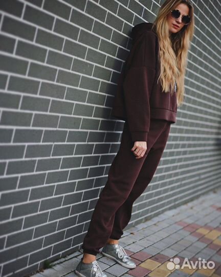 Костюм спортивный