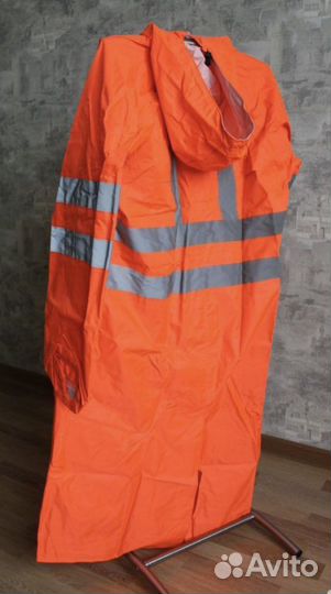 Дождевик - Плащ для защиты от воды сигнальный