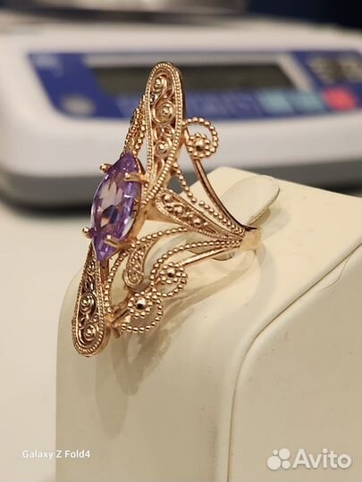 5200 за грамм Золотое кольцо 585пробы лодочка