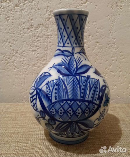 Ваза для цветов гжель