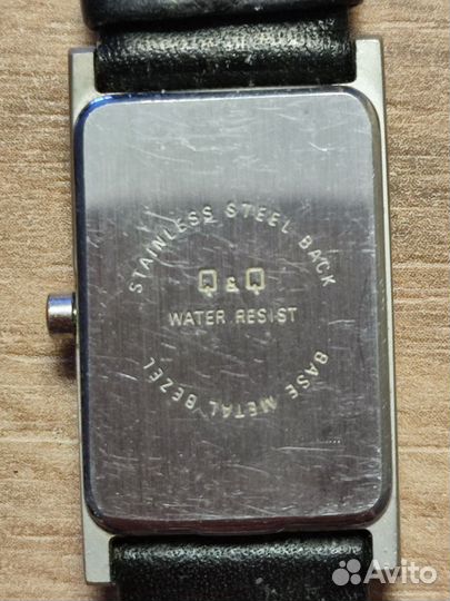 Часы наручные женские Q&Q