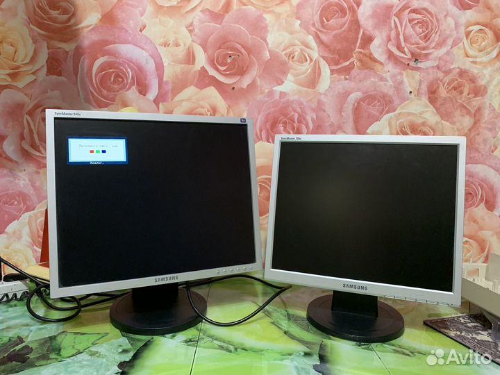 Мониторы ЖК 19 и 17 дюймов