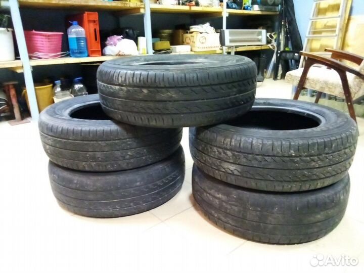 Hankook Optimo K406 215/65 R16 98H