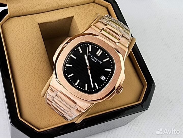 Мужские часы Patek Philippe Nautilus gold