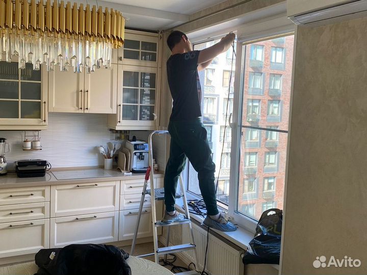 Москитные сетки на окна / Ремонт окон и дверей