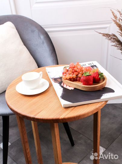 Стол журнальный из ясеня