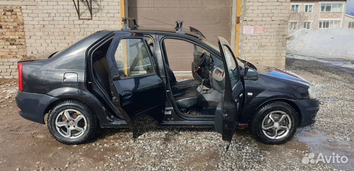 Renault Logan 1.4 МТ, 2013, 333 500 км