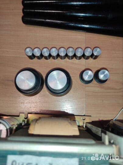 Запчасти к радиоле Ригонда-102. СССР