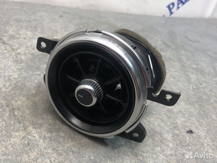 Прав дефлектор консоли Stinger GT