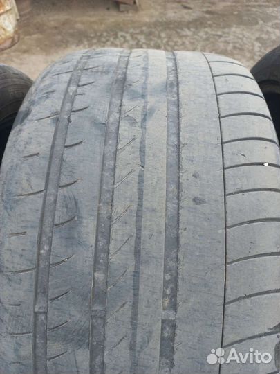 Dunlop SP Sport Maxx GT 275/40 R20 и 315/35 R20 110W