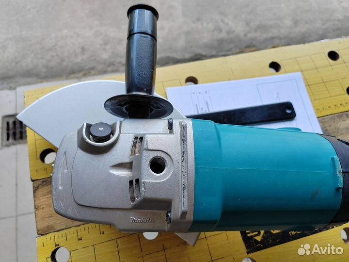 Ушм болгарка makita 230 9069