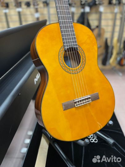 Классическая гитара Yamaha C-80