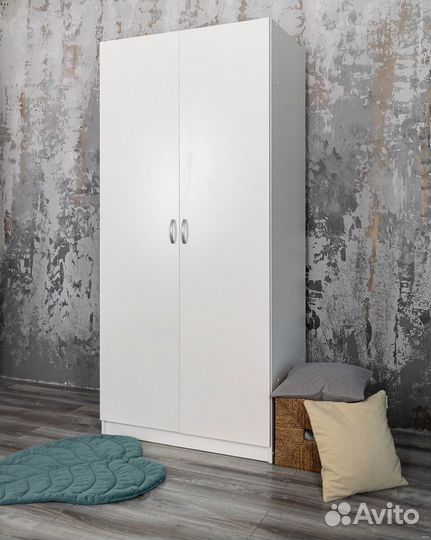 Шкаф белый Классик 1