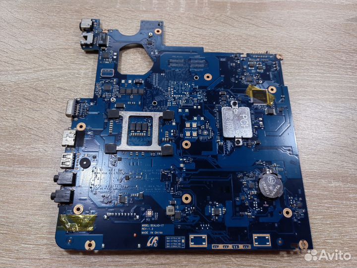 Материнская плата Samsung NP300