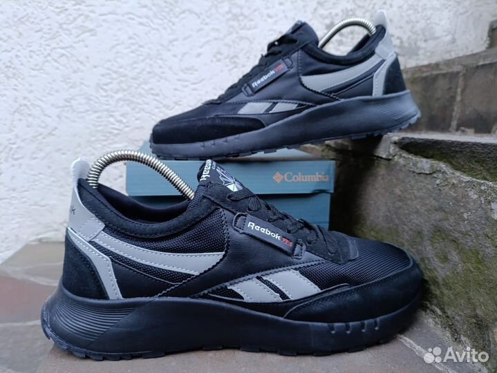 Кроссовки Reebok спортивные