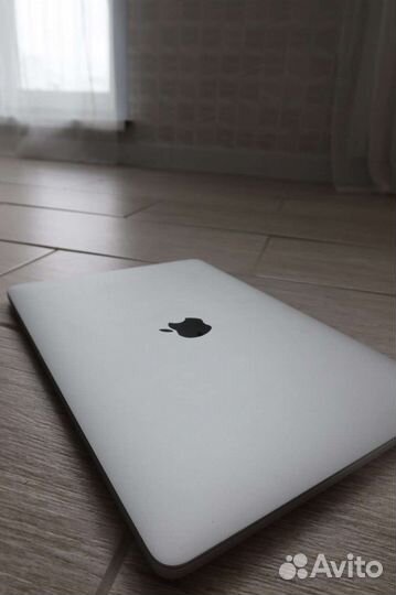 Macbook pro 13 2017 128gb