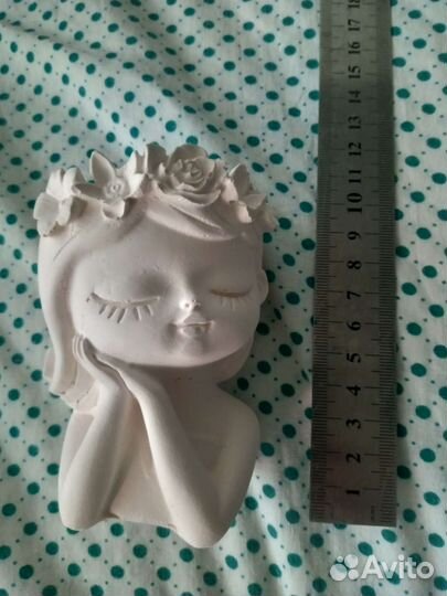 Статуэтка, кашпо, подсвечник