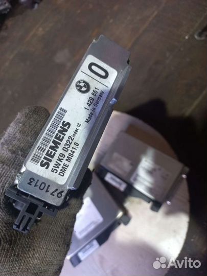 Блок управления двигателем бмв