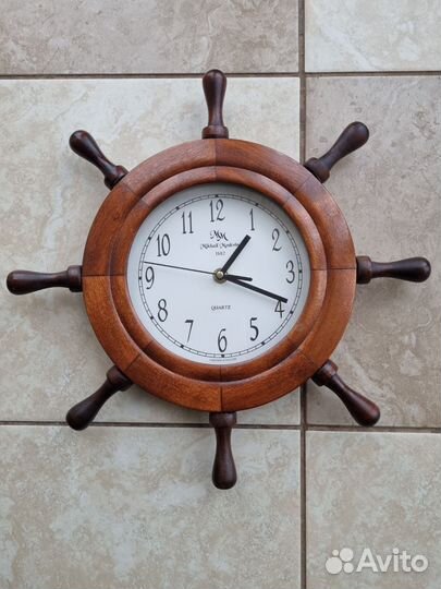 Часы настенные