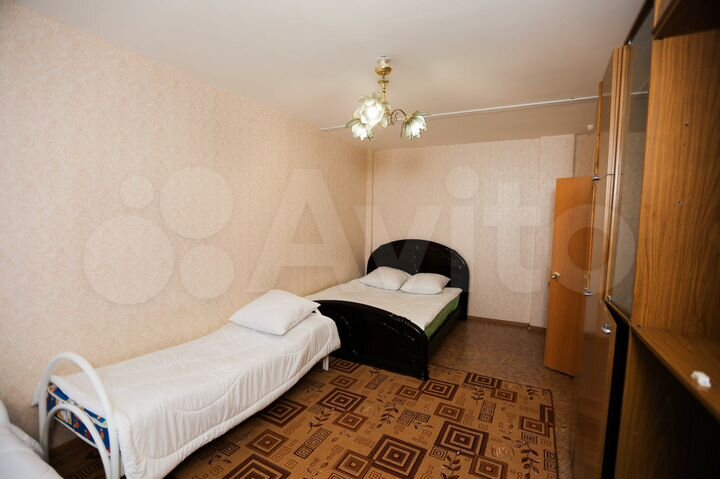 1-к. квартира, 42 м², 2/12 эт.