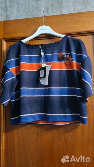 Новая футболка /топ liu jo 44