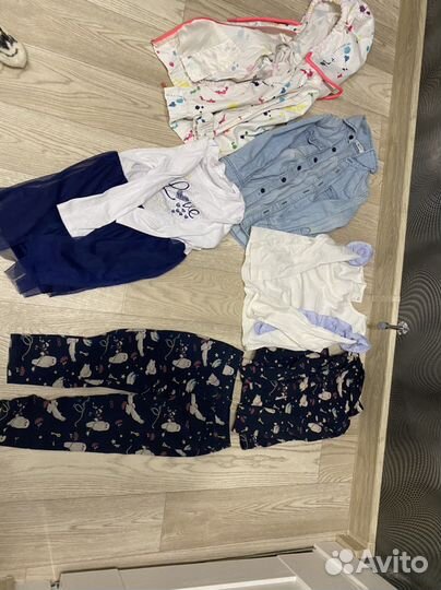 Отдам даром детские вещи на девочку