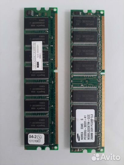 Материнская плата с процессором и памятью